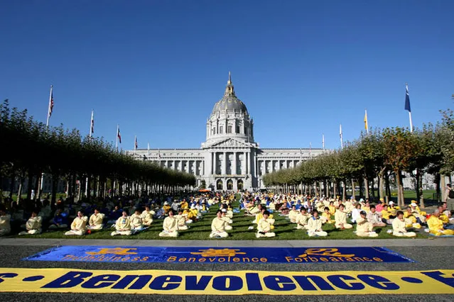 Последователи на Фалун Дафа в Сан Франциско