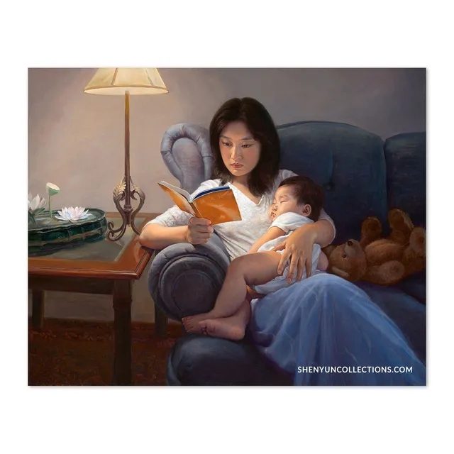 Картина на жена, четяща основната книга на Фалун Дафа "Джуан Фалун" с бебе в ръка. Картина на жена, четяща основната книга на Фалун Дафа "Джуан Фалун" със спящо бебе в ръка, от изложбата "Изкуството на Джън-Шан-Жен".